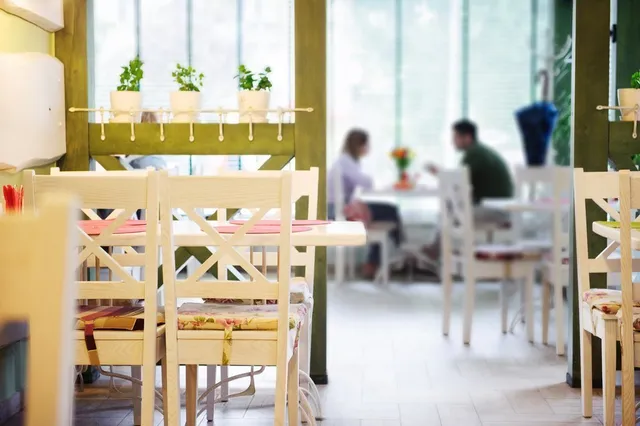 Restaurants & Hospitality